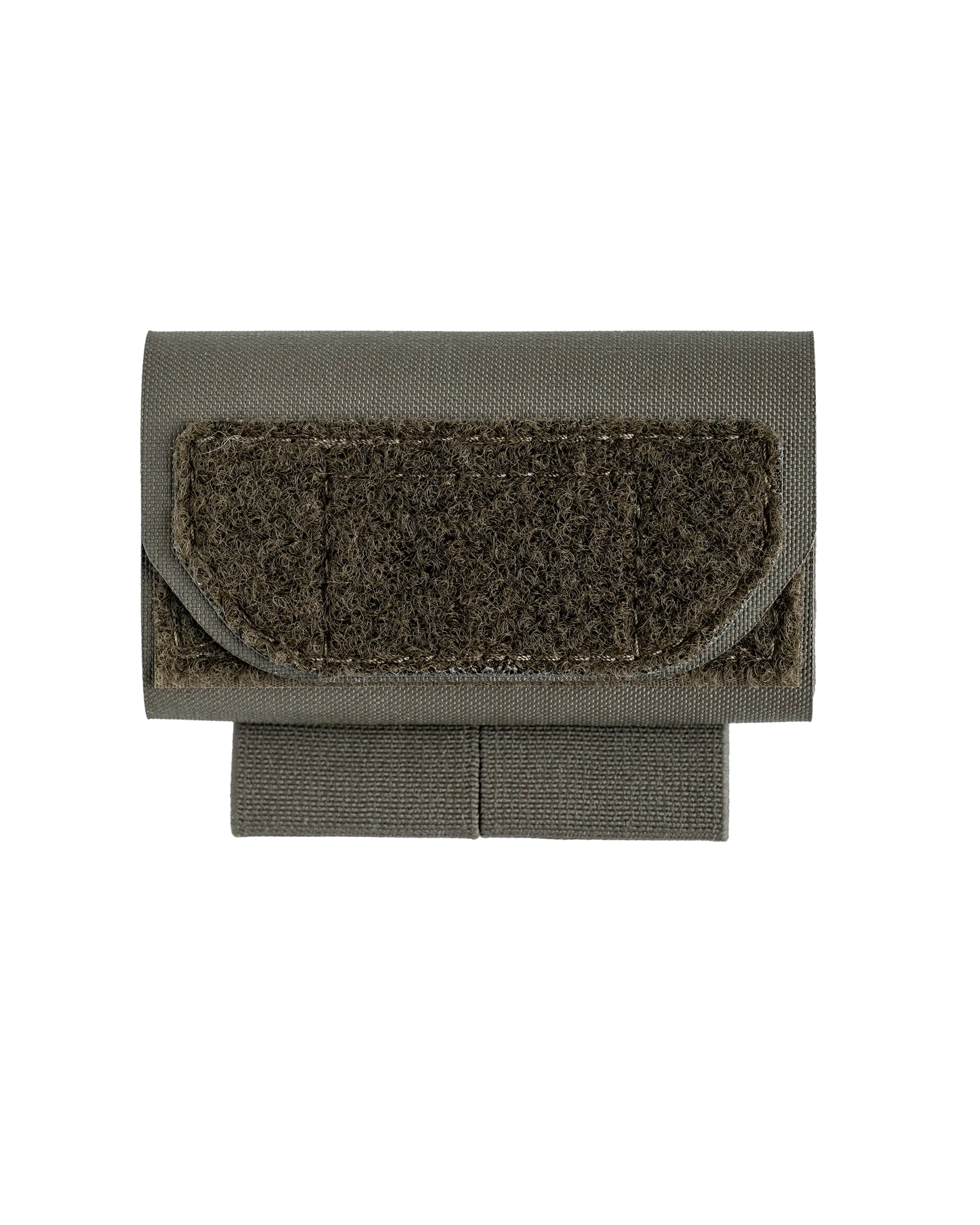 Lågprofilerad AXIS-ficka i Ranger Green, designad för minimal profil och maximal balans på hjälmen.