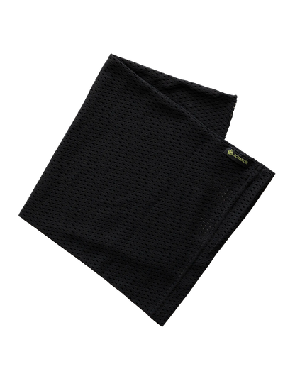 Ventilerande meshbuff i svart för fältbruk och maskering.